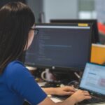 Análisis de datos sobre servicios en línea según el RGPD: base jurídica del procesamiento