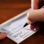 Ante el aumento del fraude con cheques, una nueva plataforma impulsada por IA está ayudando a los bancos a luchar