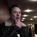 En la última escalada de la guerra de la IA, Elon Musk lanza código de chatbot