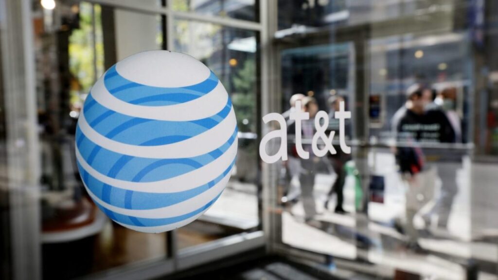 Alrededor de 73 millones de antiguos titulares de cuentas se ven afectados por una violación de datos vinculada a la web oscura: AT&T
