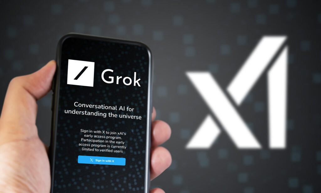Elon Musk ha «ocultado» el código fuente de su chatbot Grok, sin los datos de entrenamiento todavía