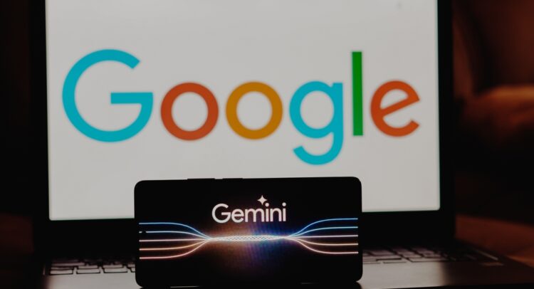 La discusión sobre Gemini de Google (NASDAQ:GOOGL) se lleva a cabo en medio de preocupaciones electorales