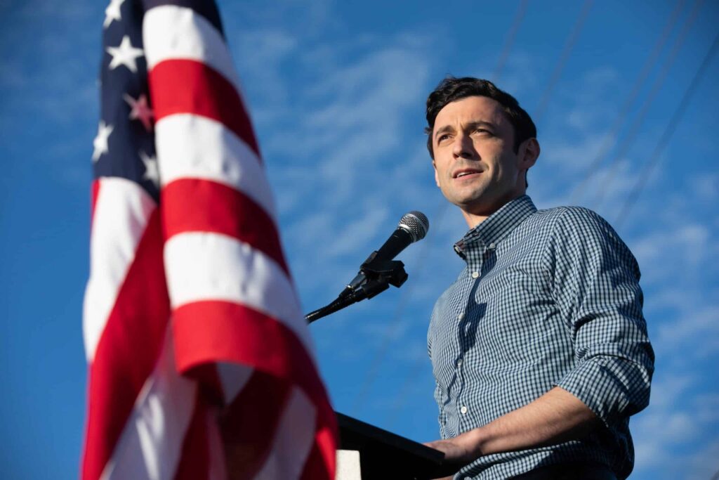 El senador Ossoff ofrece recursos para ampliar el programa de enfermería de LaGrange College