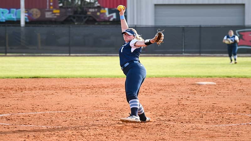 Lady Skyhawks vencieron a LaGrange College en la carretera – Valley Times-News