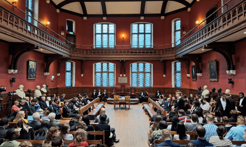 Primer estudiante de Baluchistán elegido presidente de Oxford Union – Pakistán