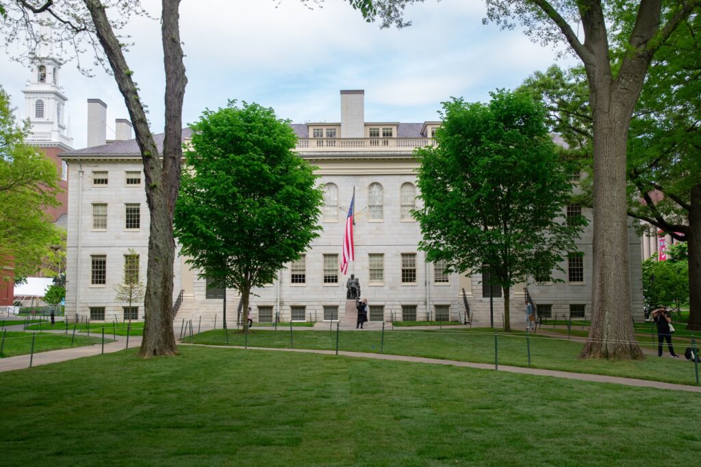 Tres divisiones de profesores de Harvard aprueban propuesta para elegir delegados para designar el Senado de profesores |  Las noticias