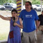 La comunidad se despide del profesor de la UF Paul Ortiz y Sheila Payne