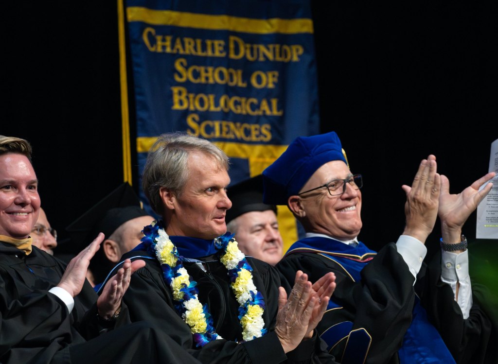 UC Irvine nombrada Facultad de Ciencias Biológicas después de $50 millones de un empresario de biotecnología – Orange County Register