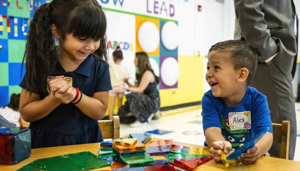 Padres de CPS: algunas demandas contractuales de CTU perjudicarán la educación de los niños