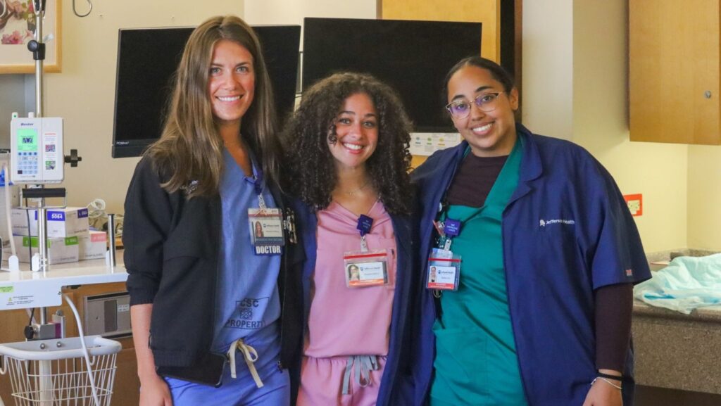 Jefferson Abington Hospital Hospital Profesionales de salud preliminares en el programa Pre-Med