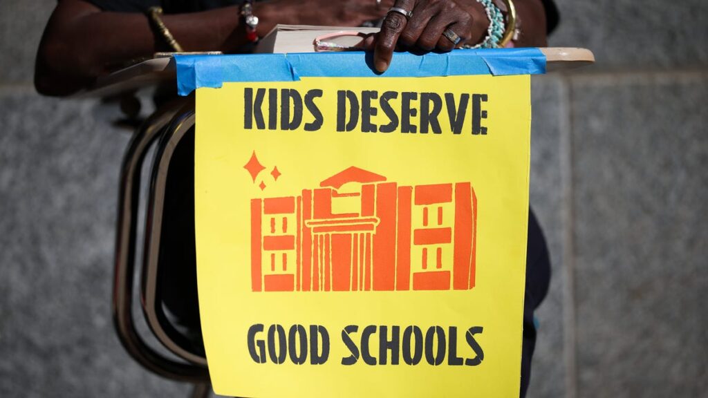 Las restricciones educativas de Trump no son suficientes
