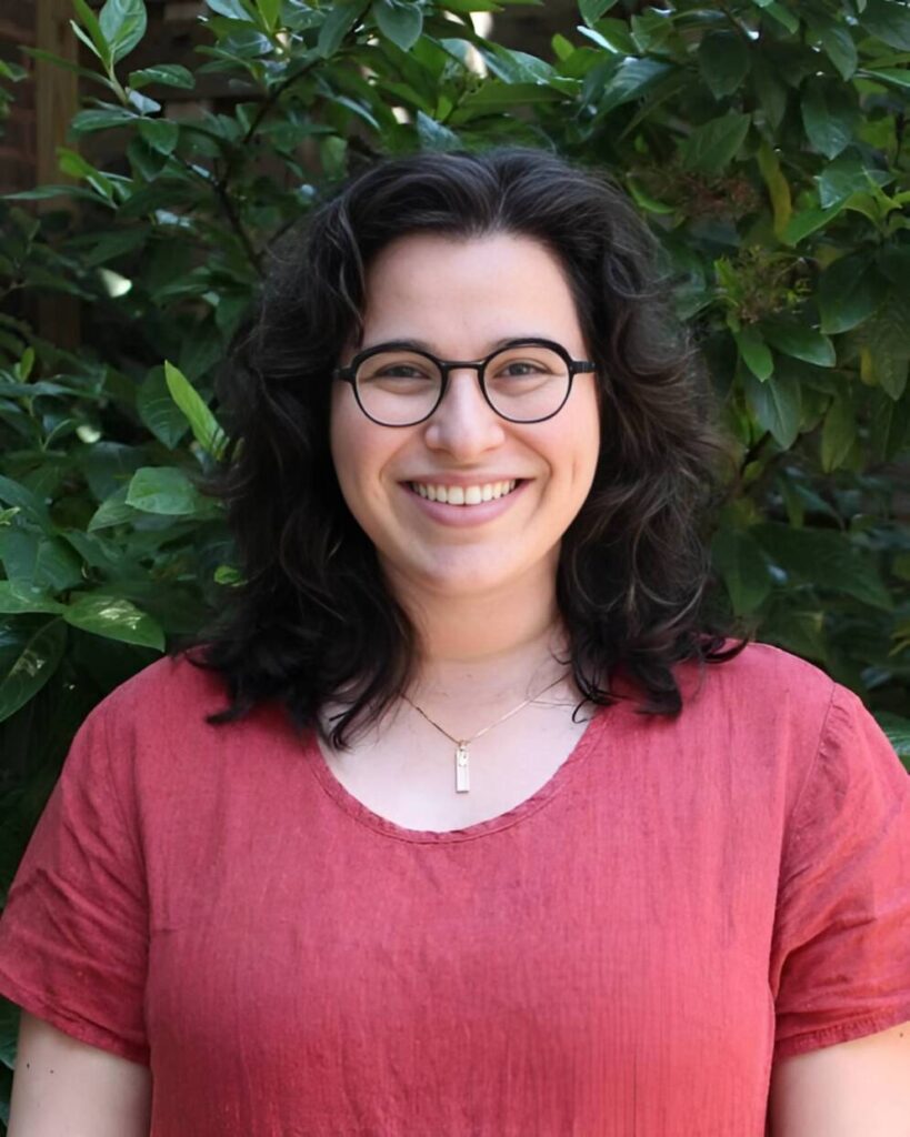 Karen Hafter: Society Hill regresa al director de educación familiar y familiar