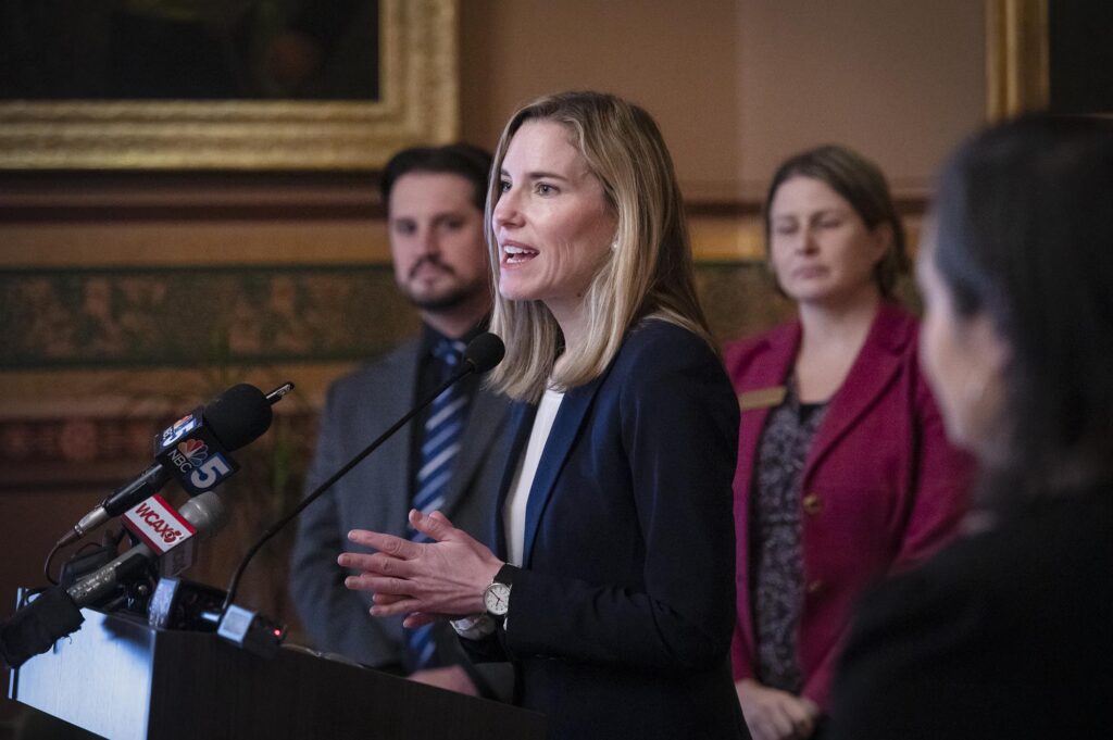 Vermont Desventajas Estado de múltiples estados después de Trump en Education Finance congela $ 26 millones
