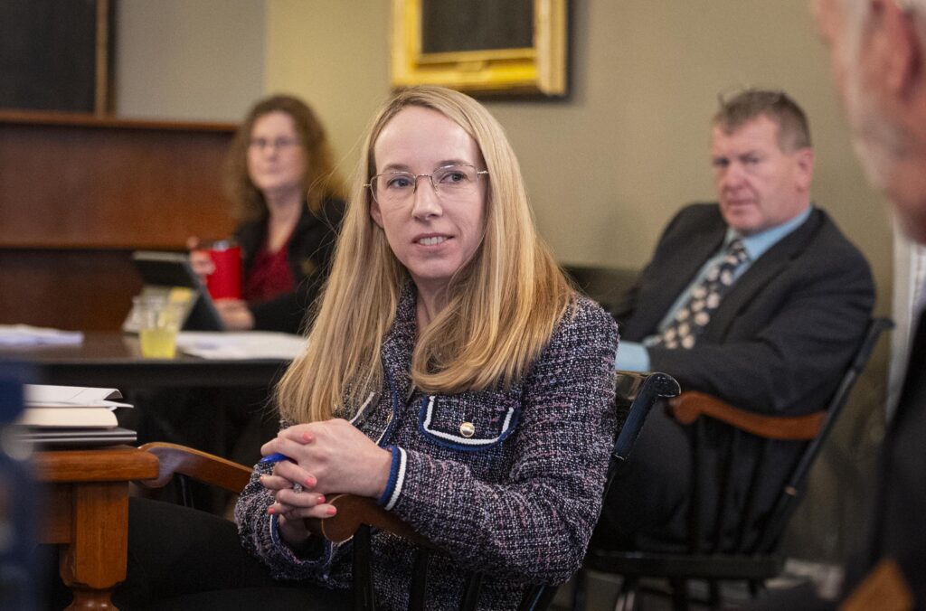 La Agencia de Educación de Vermont informó que el marketing federal en finanzas federales