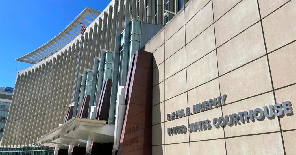 Minnesota no puede cargar universidades religiosas que participen en los incidentes de confianza debido al programa de secundaria