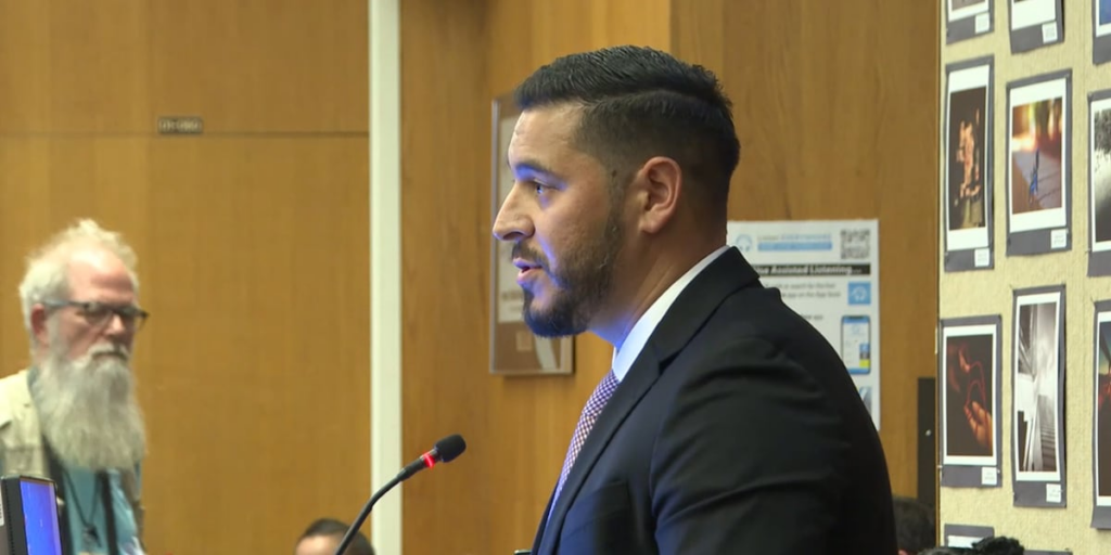 El Comisionado de Educación de Florida visita la Junta de Educación del Condado de Alachua