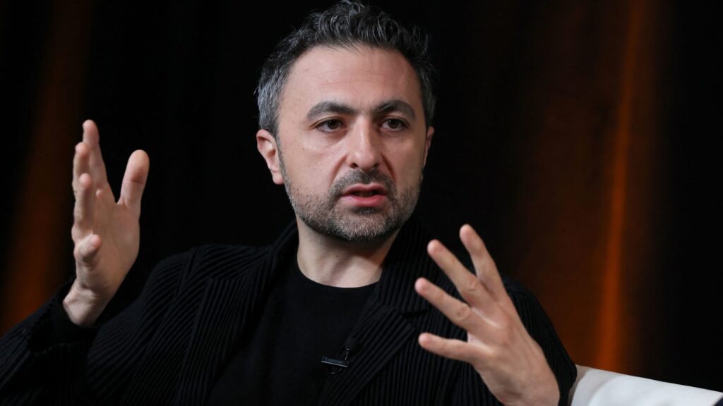 Microsoft está formando un equipo de superinteligencia encabezado por AI Mustafa Suleyman