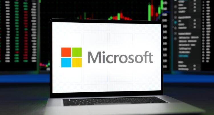 El director ejecutivo de Microsoft vende 20 millones de dólares en acciones de la empresa durante la caída posterior a las ganancias