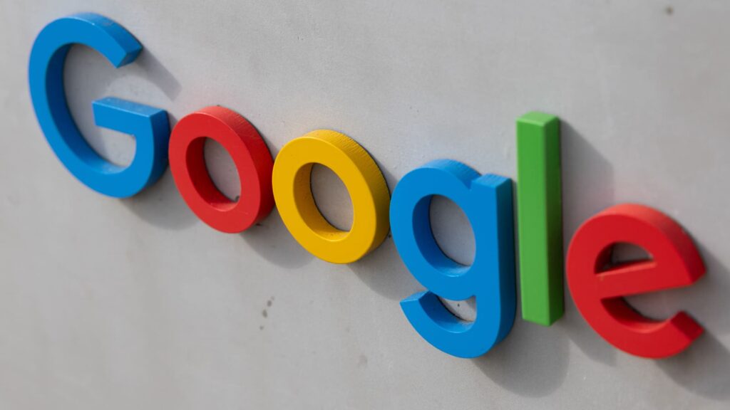 Guggenheim ve más ganancias para Alphabet debido a la creciente demanda de la nube