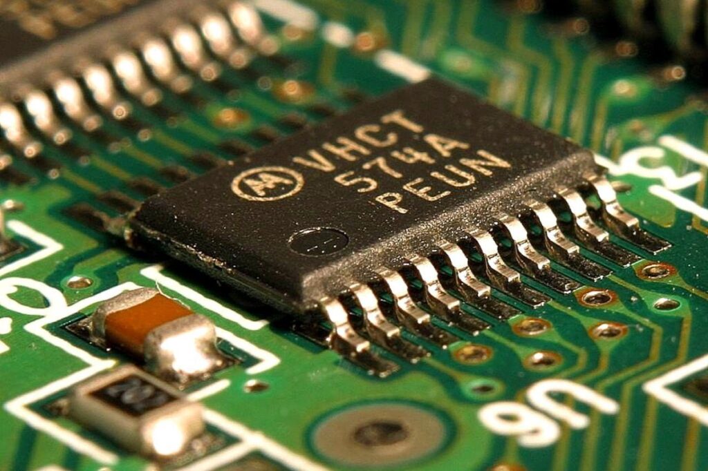 El director ejecutivo de Rebellion dice que la startup de chips de IA tiene como objetivo desafiar a Nvidia como un unicornio