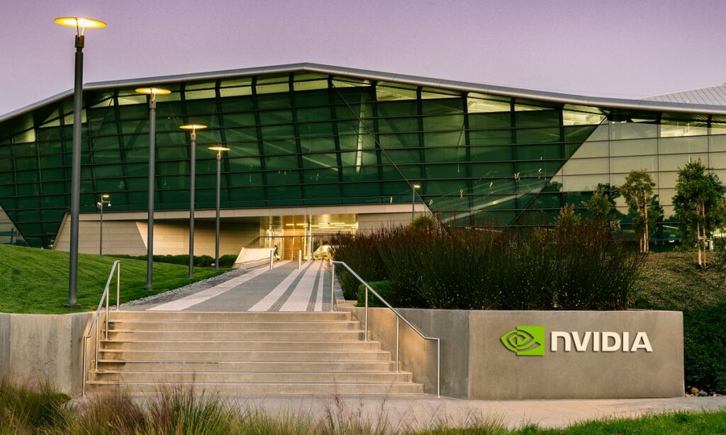 Anthropic acaba de profundizar su asociación con Nvidia. ¿Podría esto llevar a Nvidia hacia un billón de dólares?