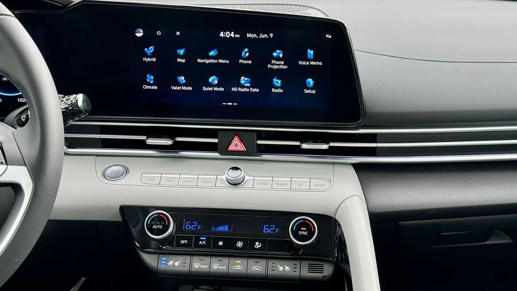 Pila central híbrida Hyundai Elantra 2025