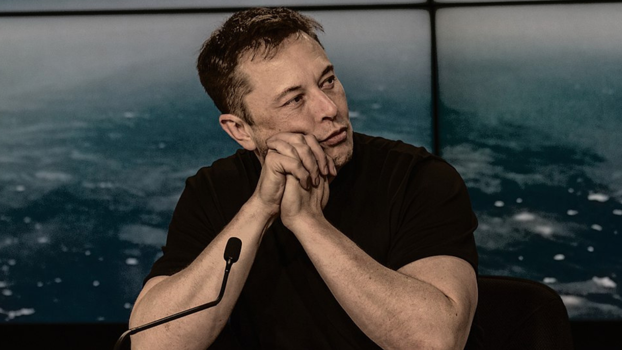 Sr. Elon Musk.